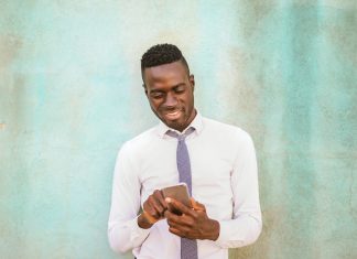 Here's How Texting Your Customers Can Make You Thousands Of Dollars